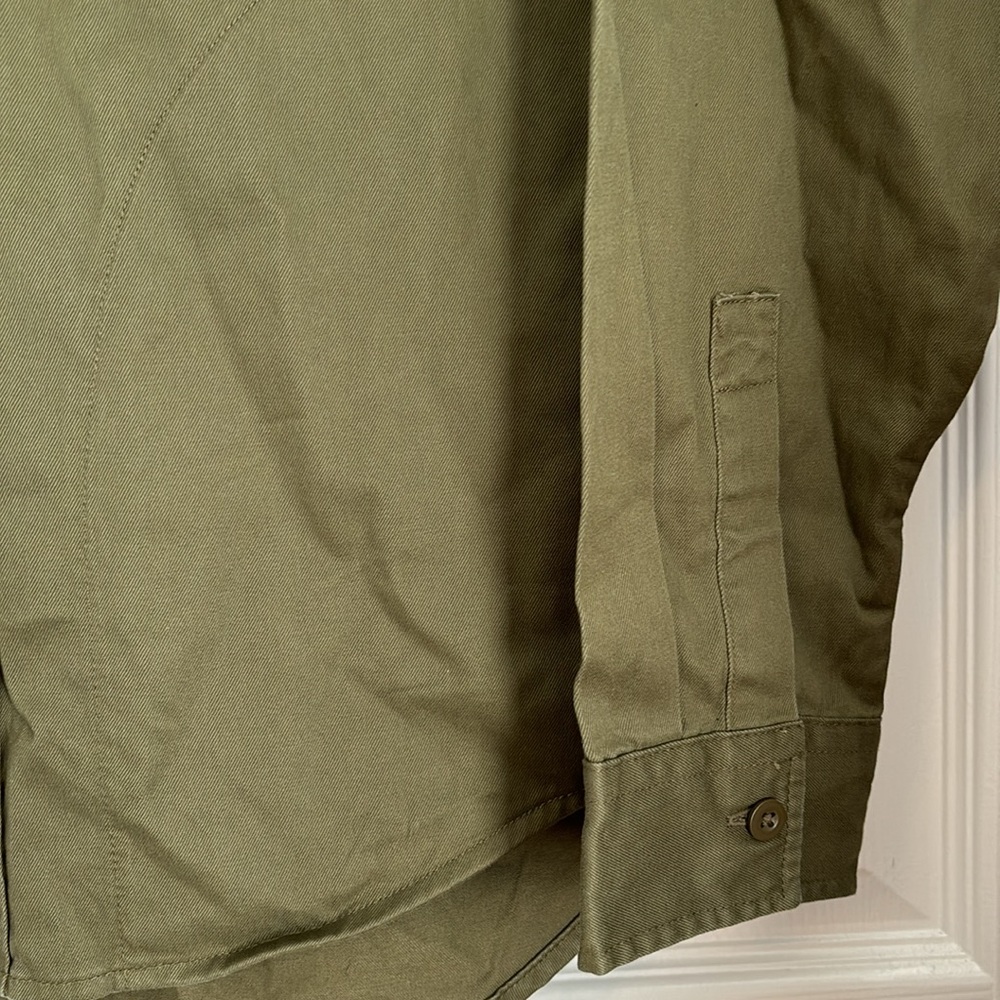 American Eagle Outfitters green military shirt Size: M - Picture 5 of 10